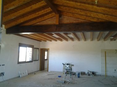 trabajos a medida. tejado madera.